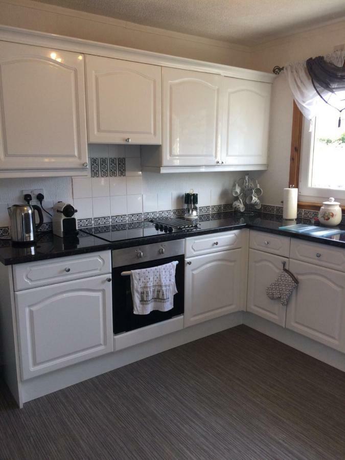 Skerrols Villa Broadford  Bagian luar foto