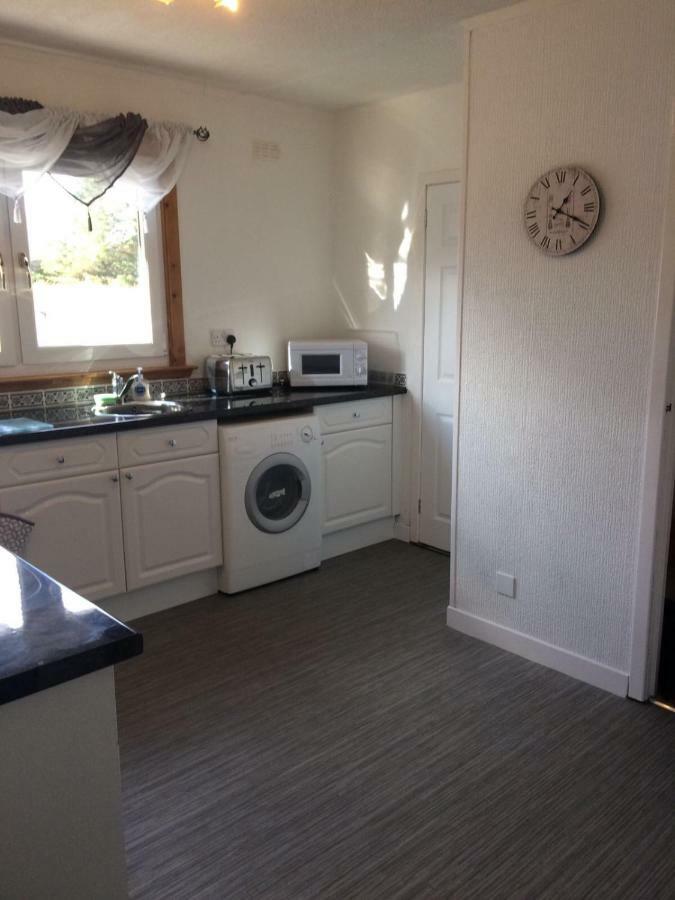 Skerrols Villa Broadford  Bagian luar foto